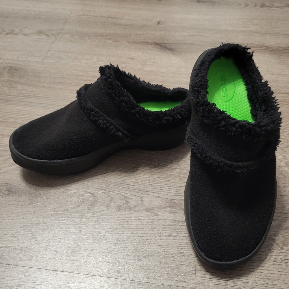 Oofos Oocoozie Fleece Clog Fleece Recovery Mules Black Faux Fur Womens 8 EU 39